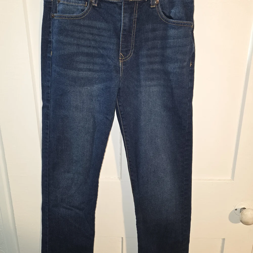 Falls Creek‎ Classic Blue Straight Leg Jeans, Size 16, Boys, NWOT